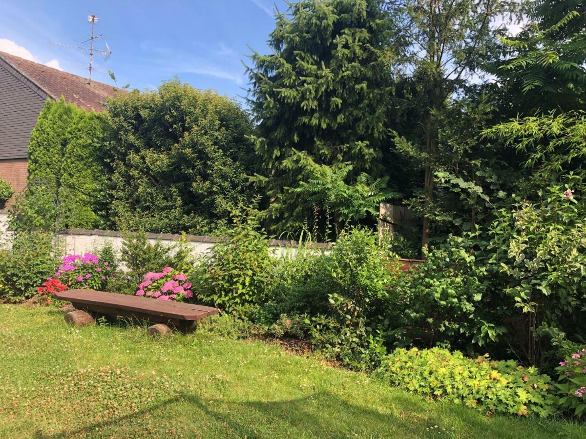 Gaestezimmer Mueller Neuss Ngoại thất bức ảnh